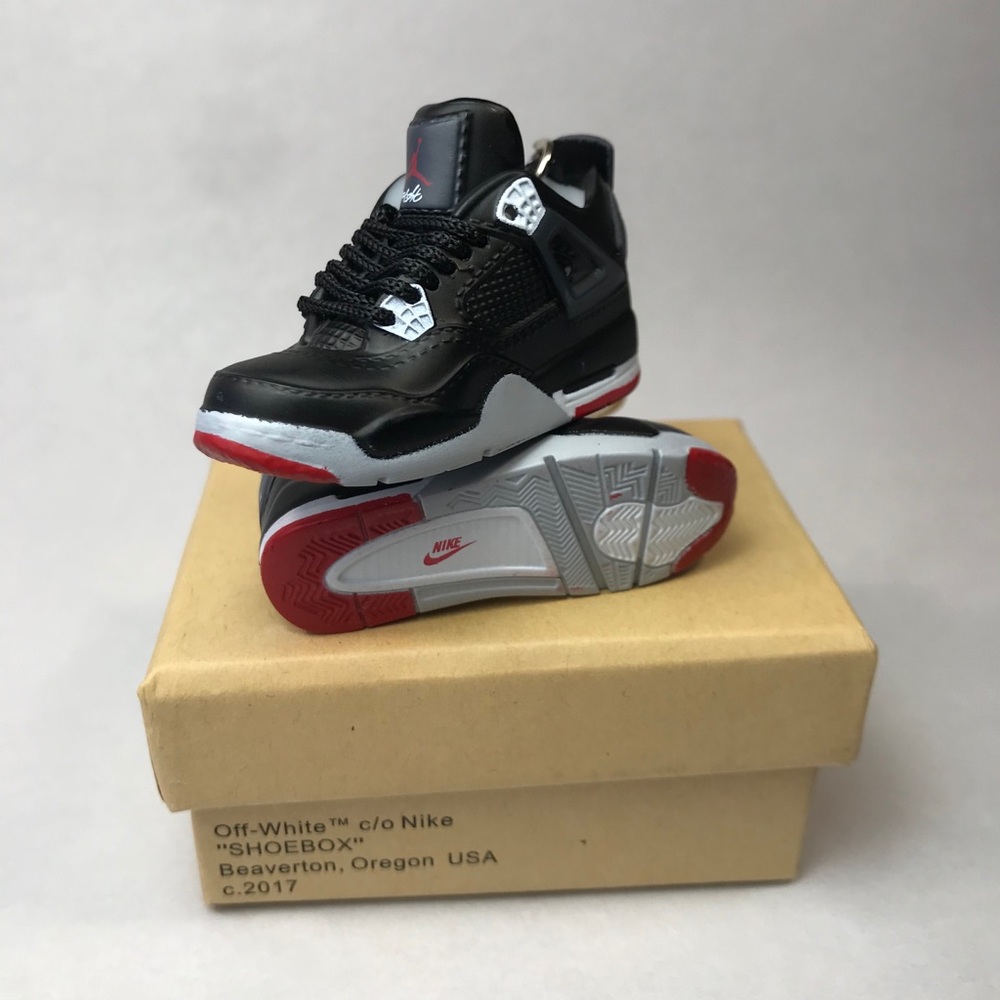 3D keychains - Sneakers - Jordan4 - Hype - Picture 4 of 10